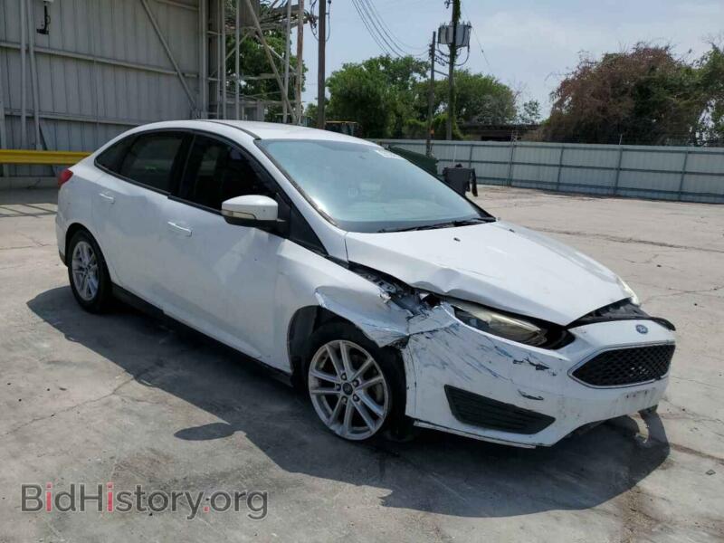 2017 Ford ALL MODELS (VIN 1FADP3F25HL313679) — photo 4 of 15