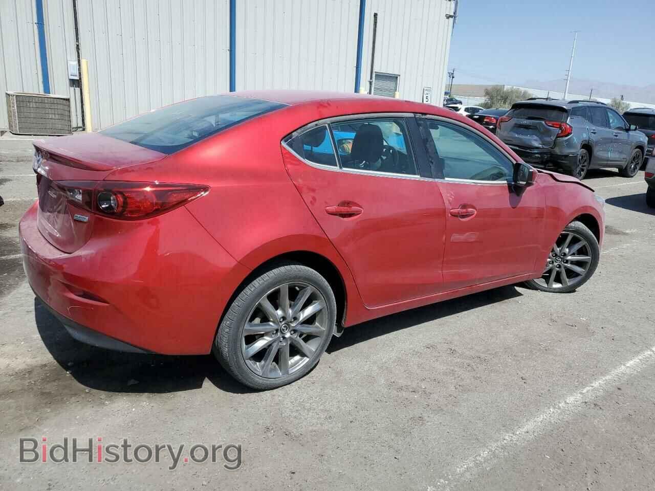 2018 MAZDA 3 - VIN: 3MZBN1V39JM194946 - Фото 3