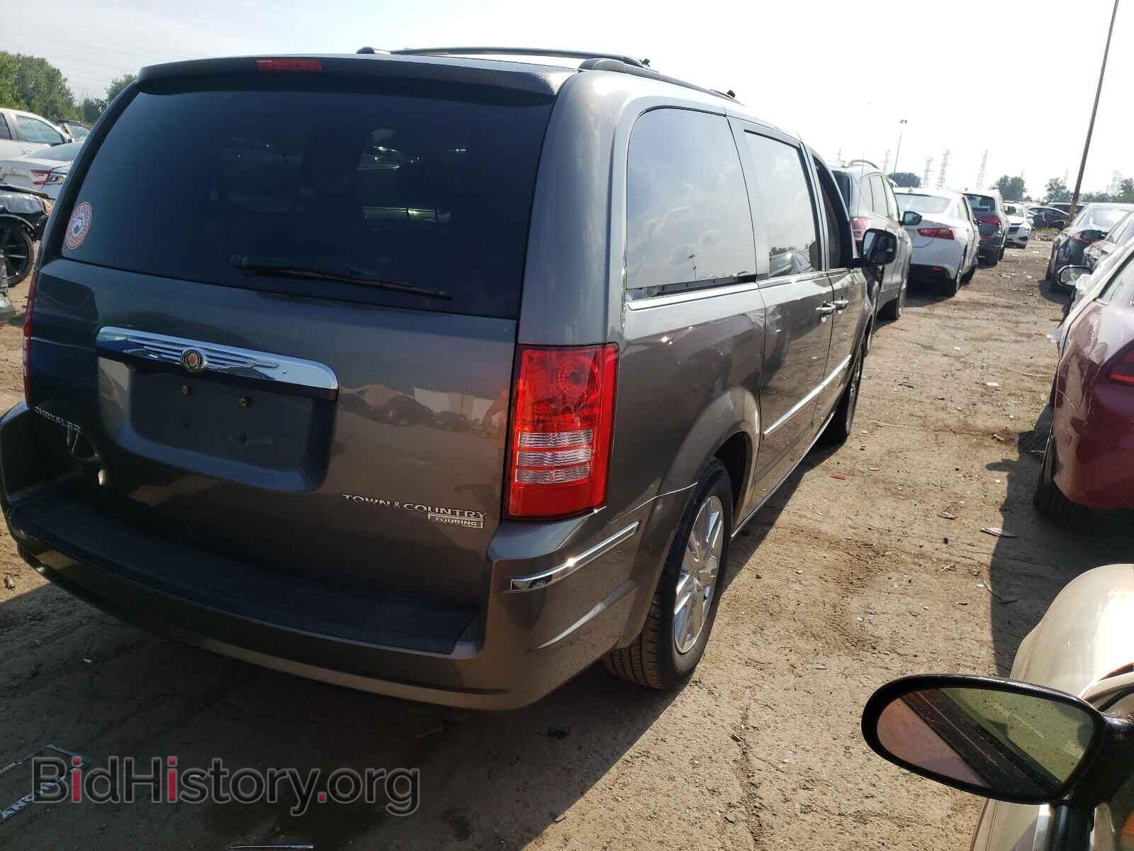 2010 CHRYSLER MINIVAN - VIN: 2A4RR5D15AR286572 - Фото 4