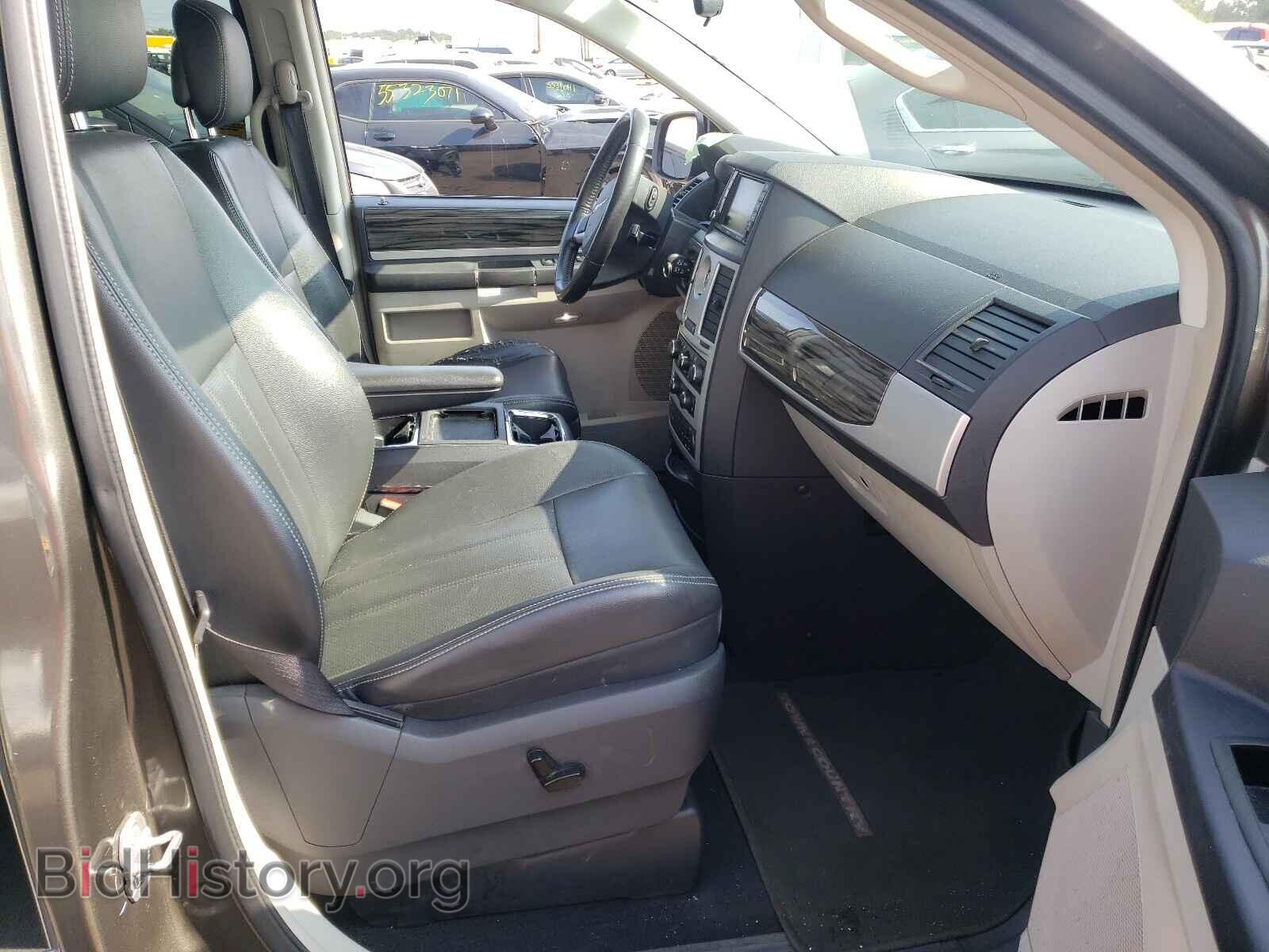 2010 CHRYSLER MINIVAN - VIN: 2A4RR5D15AR286572 - Фото 5