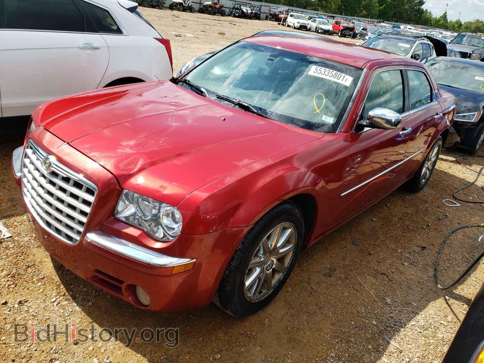2009 CHRYSLER 300 - VIN: 2C3KA33V39H577777 - Фото 2
