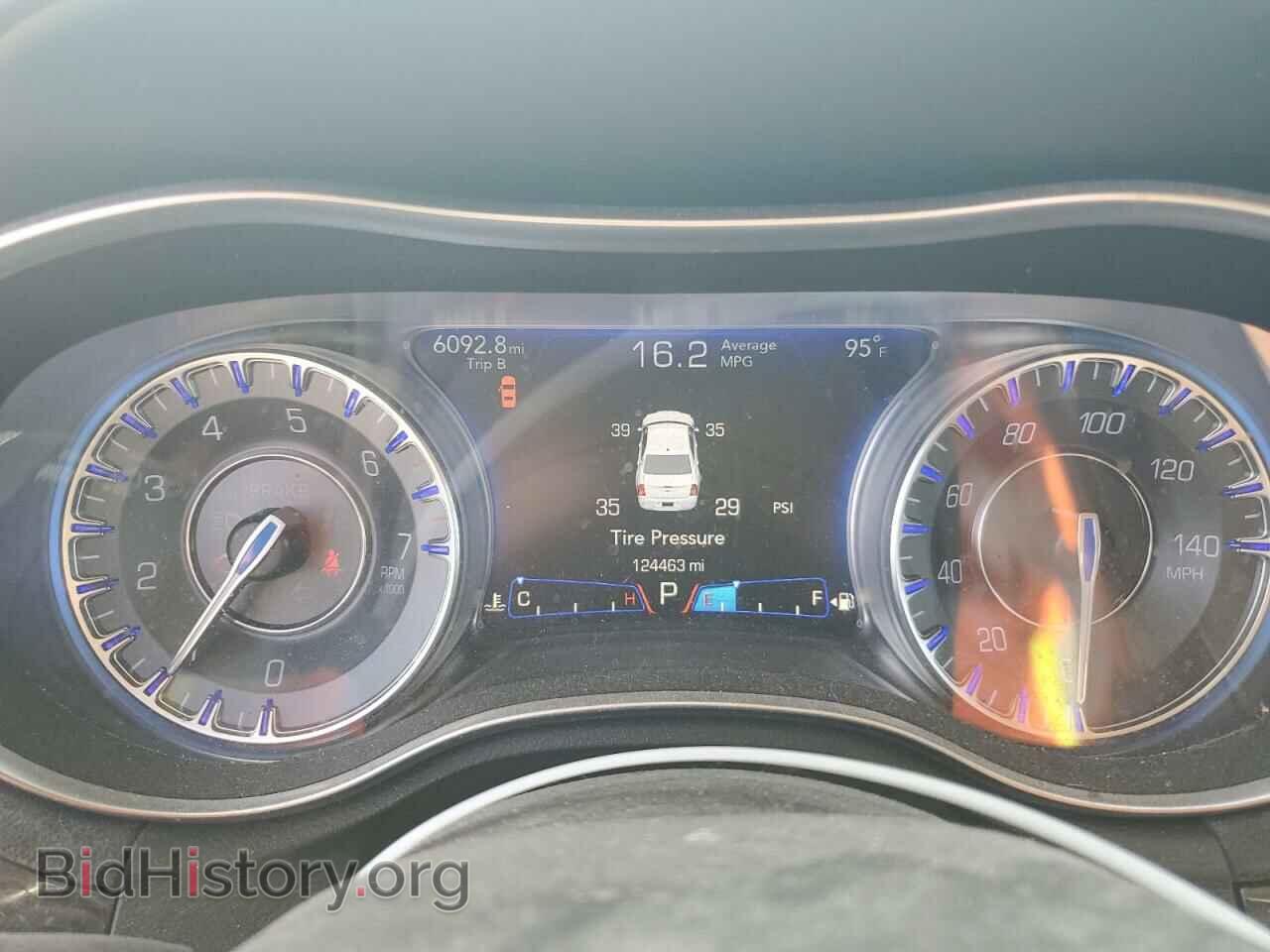 2016 CHRYSLER 300 - VIN: 2C3CCARG5GH128769 - Фото 9