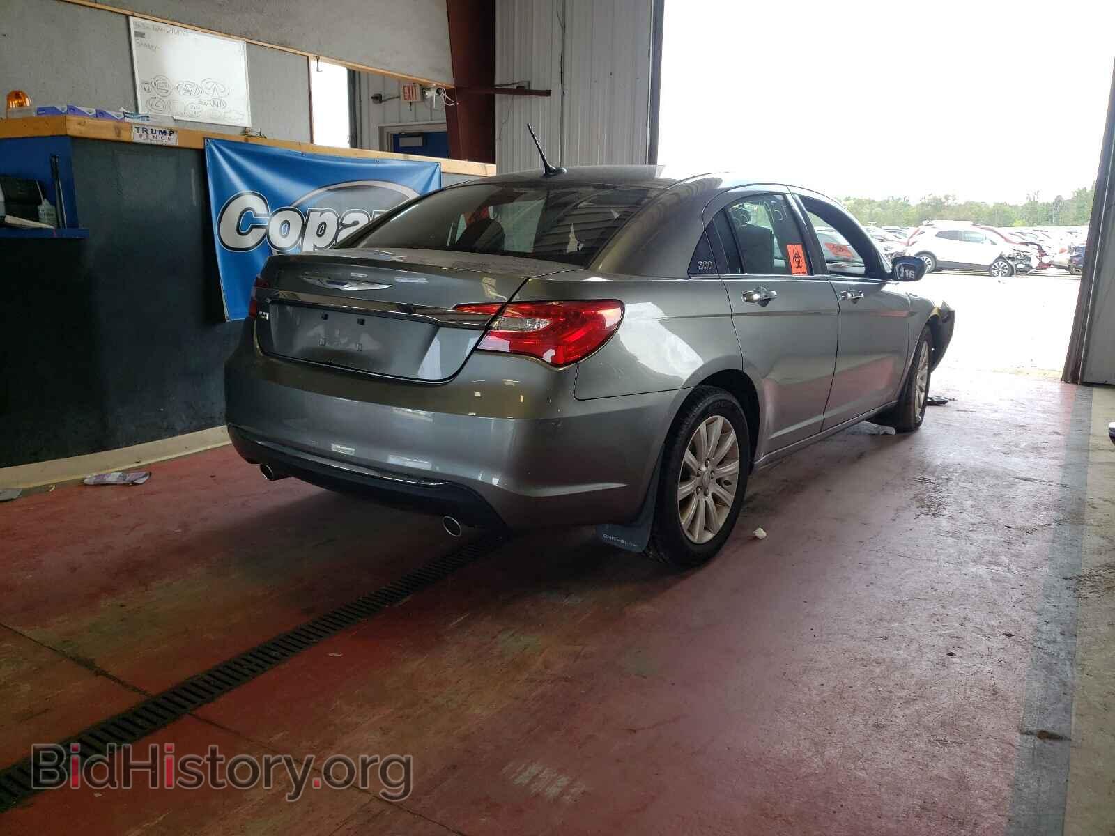 2013 CHRYSLER 200 - VIN: 1C3CCBCG9DN527170 - Фото 4