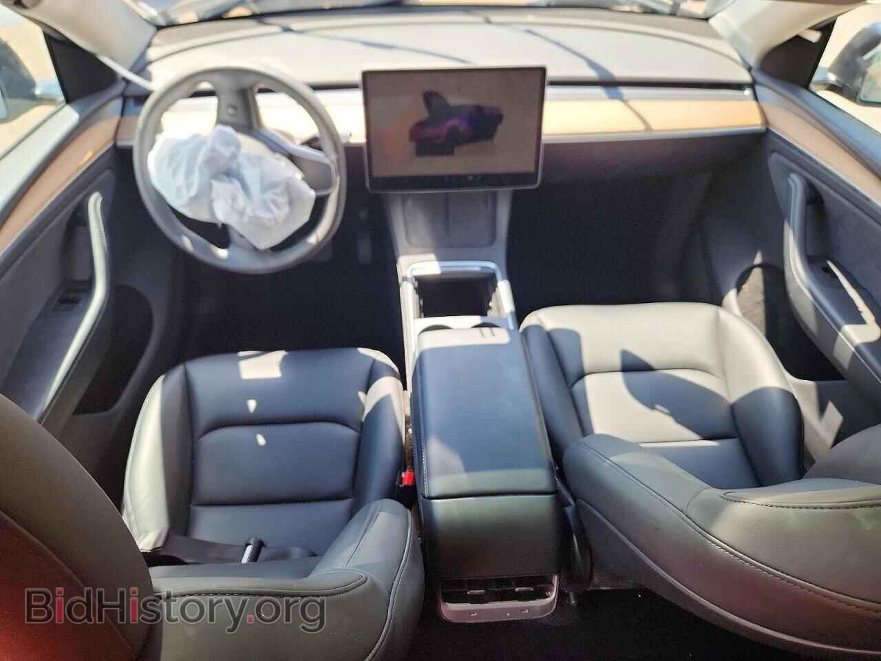 2025 TESLA MODEL Y - VIN: 7SAYGDED5SA372181 - Фото 8