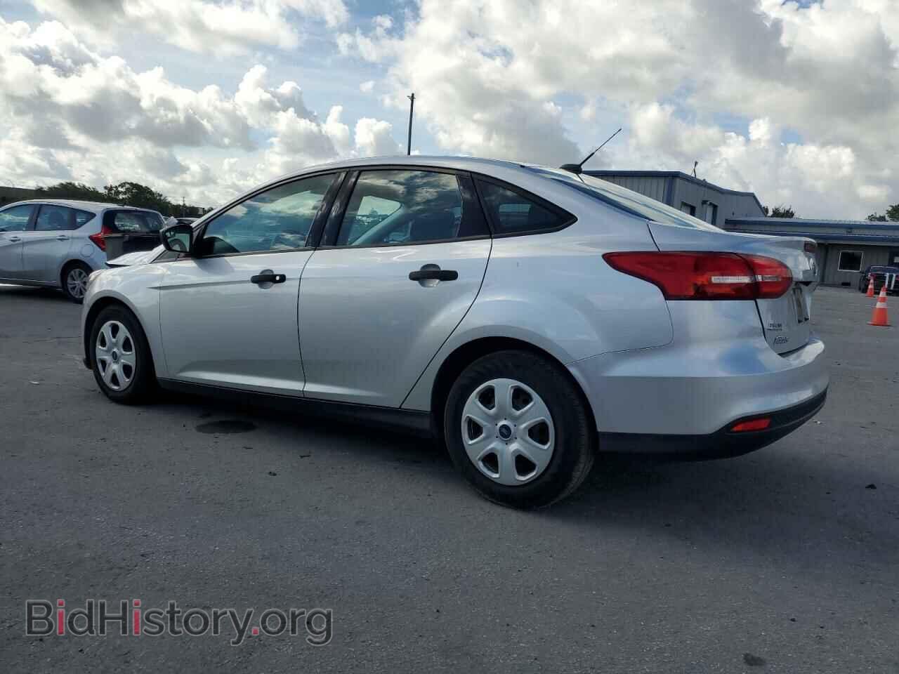 2018 FORD FOCUS - VIN: 1FADP3E25JL255189 - Фото 2