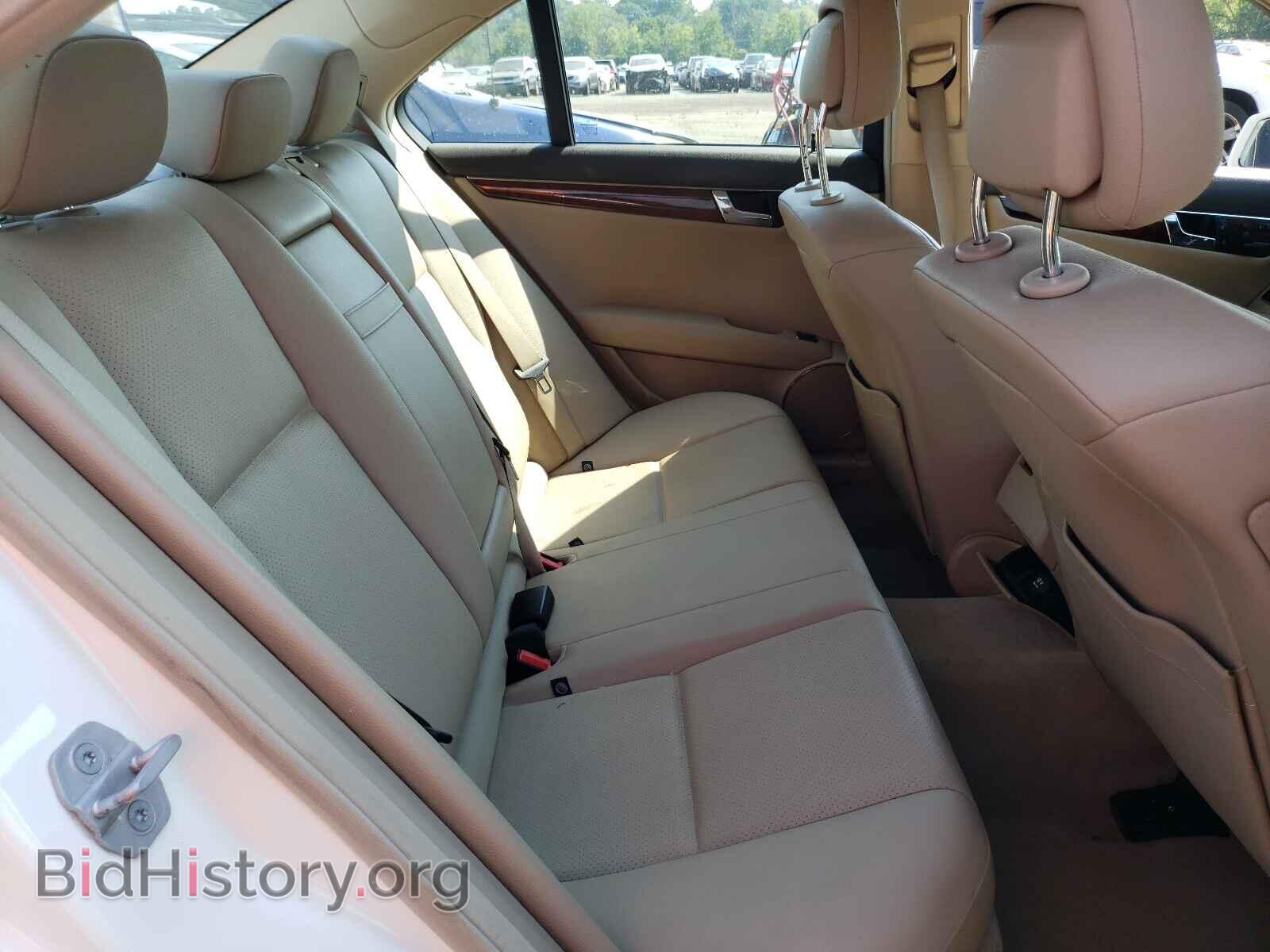 2011 MERCEDES-BENZ C-CLASS - VIN: WDDGF8BB6BR149575 - Фото 6