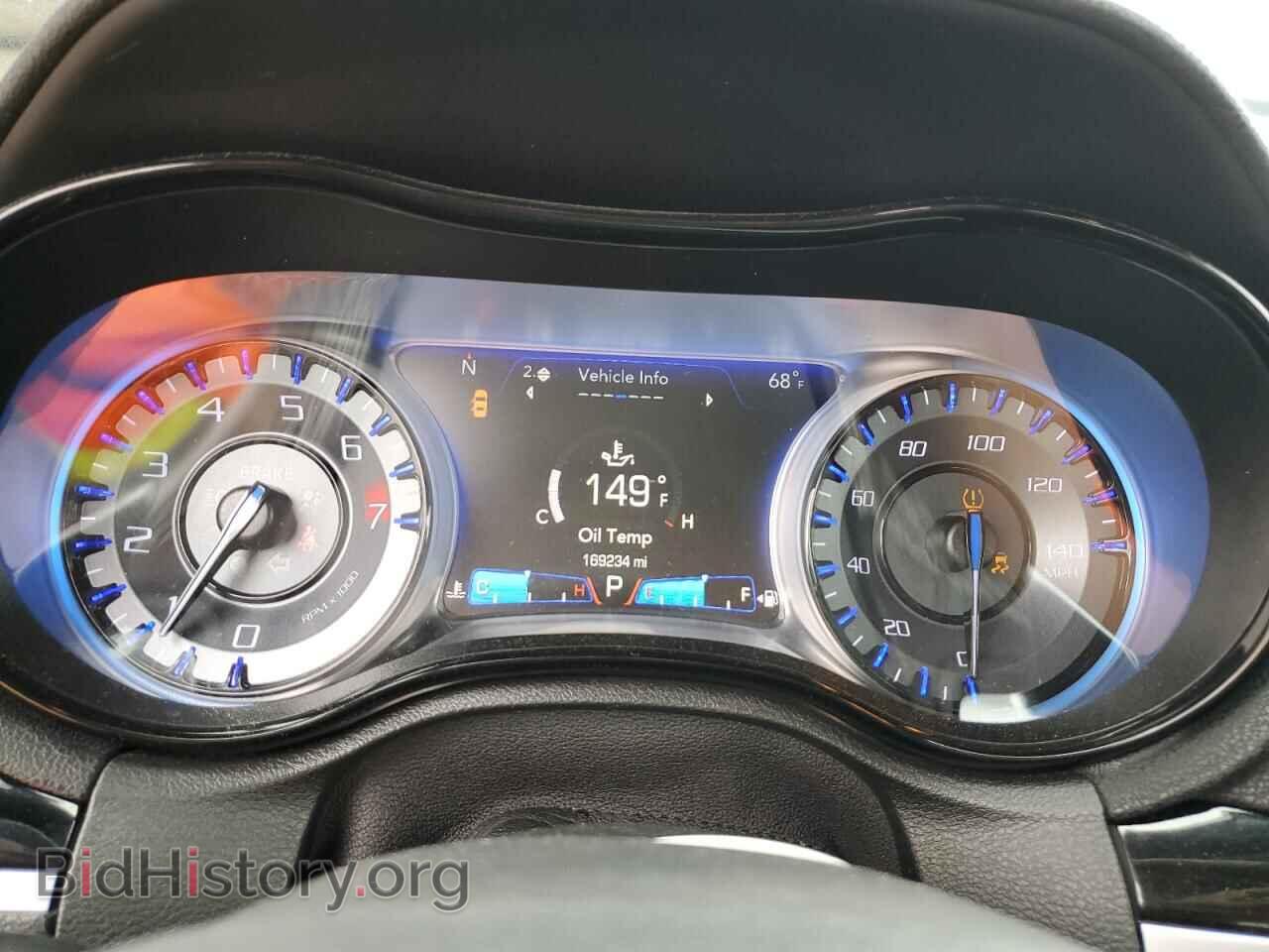 2017 CHRYSLER 300 - VIN: 2C3CCABG1HH617777 - Фото 9