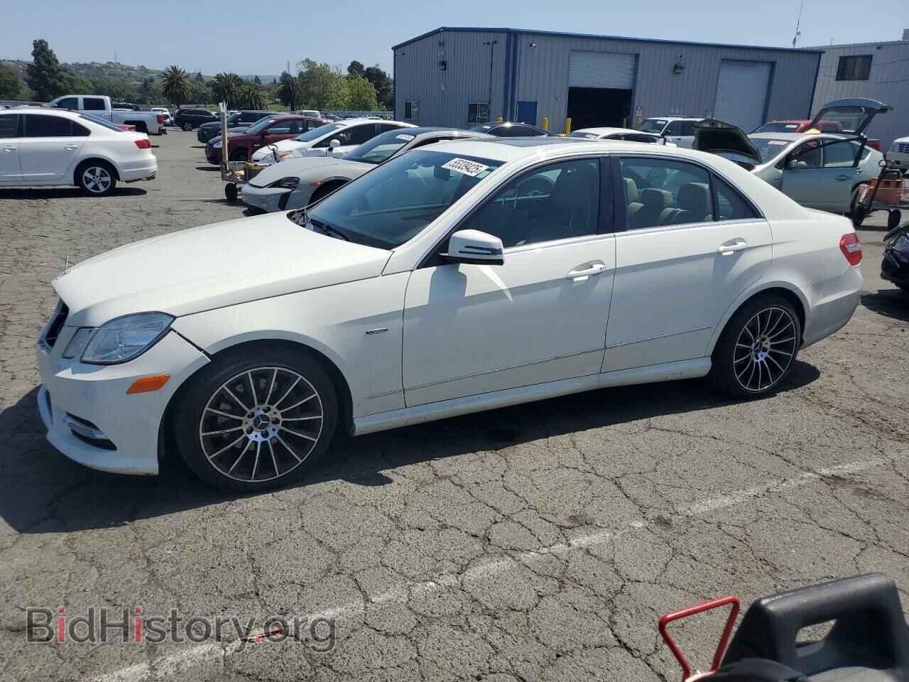 Photo WDDHF5KB8CA612920 - MERCEDES-BENZ E-CLASS 2012