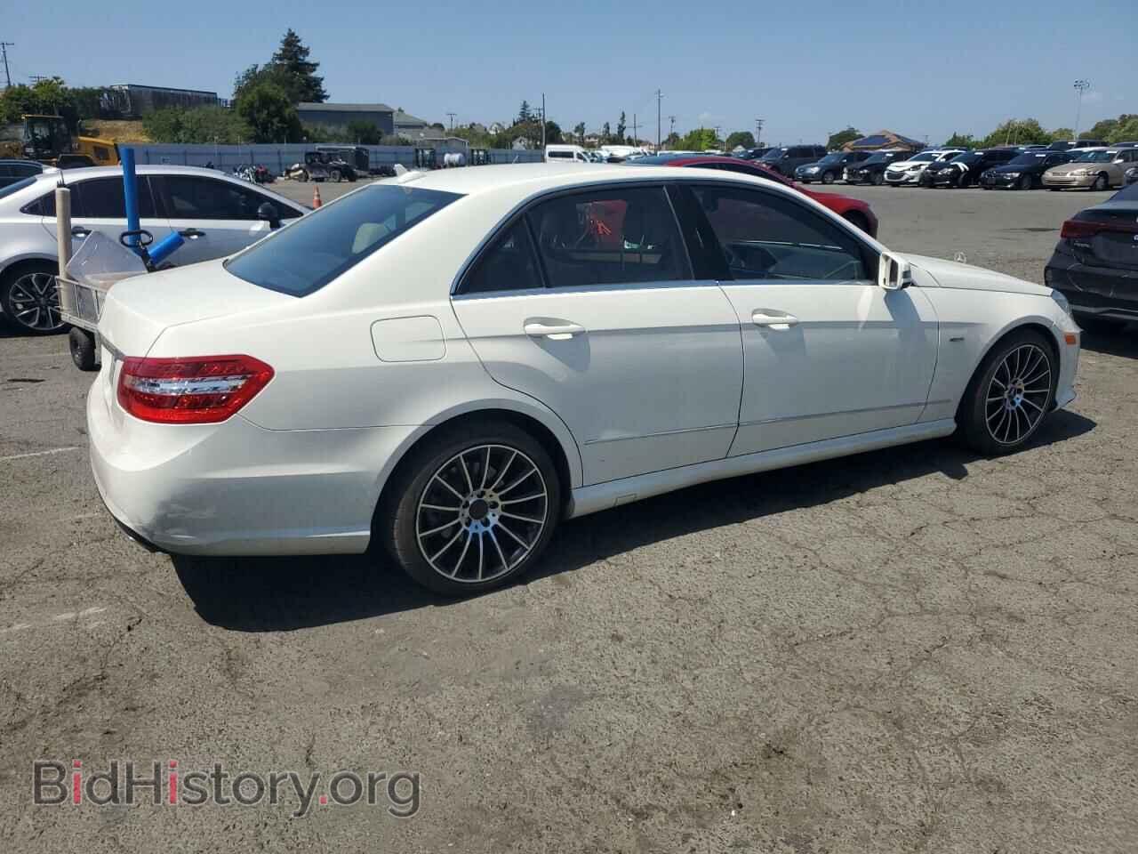 2012 MERCEDES-BENZ E-CLASS - VIN: WDDHF5KB8CA612920 - Фото 3
