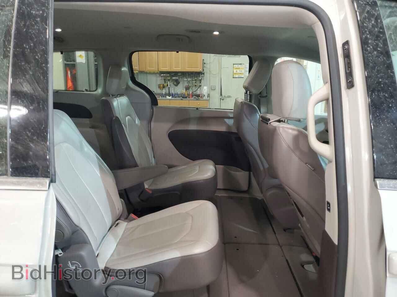 2017 CHRYSLER PACIFICA - VIN: 2C4RC1BG4HR551743 - Фото 10