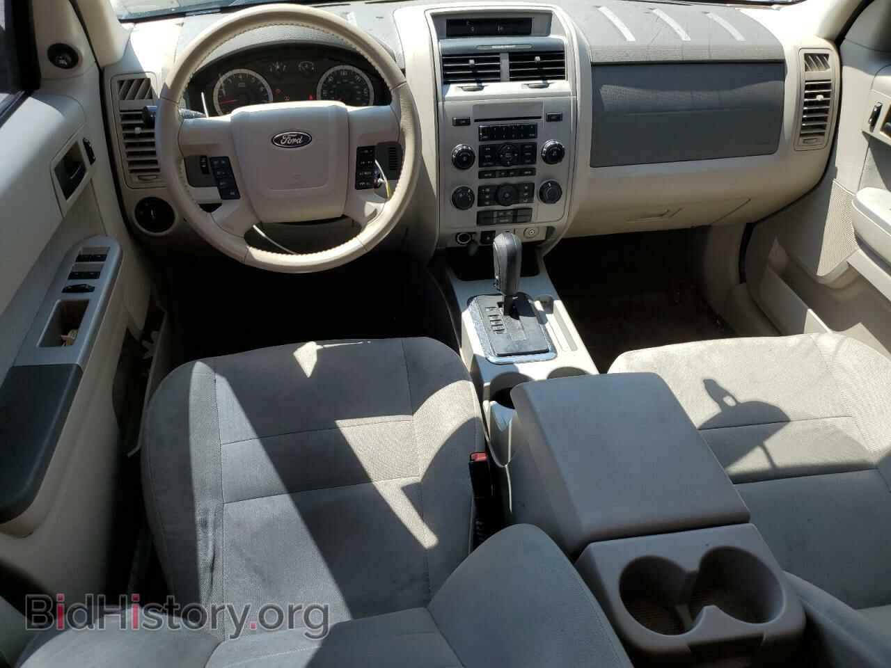 2010 FORD ESCAPE - VIN: 1FMCU0D77AKB56241 - Фото 8