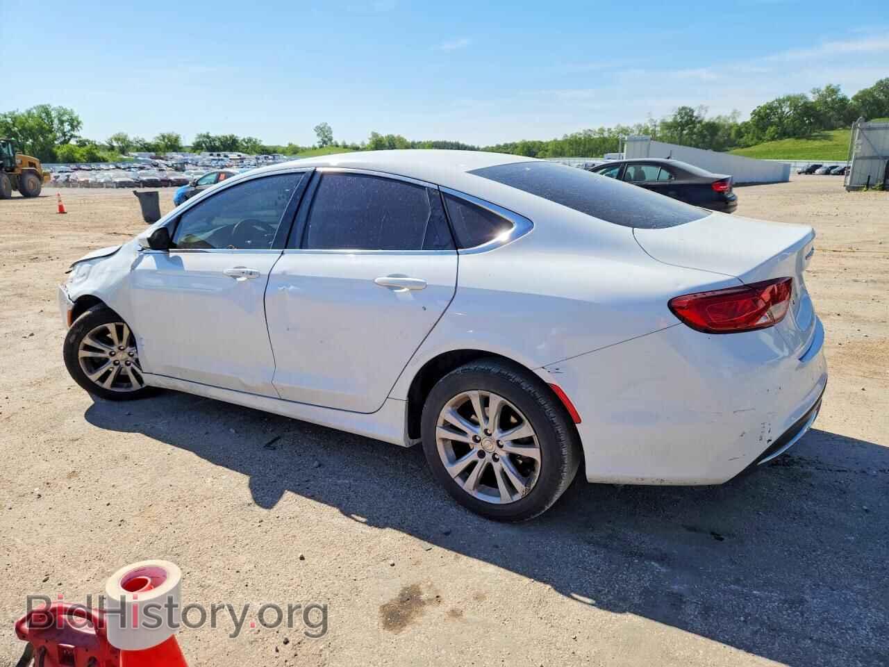 2016 CHRYSLER 200 - VIN: 1C3CCCAB2GN167824 - Фото 2