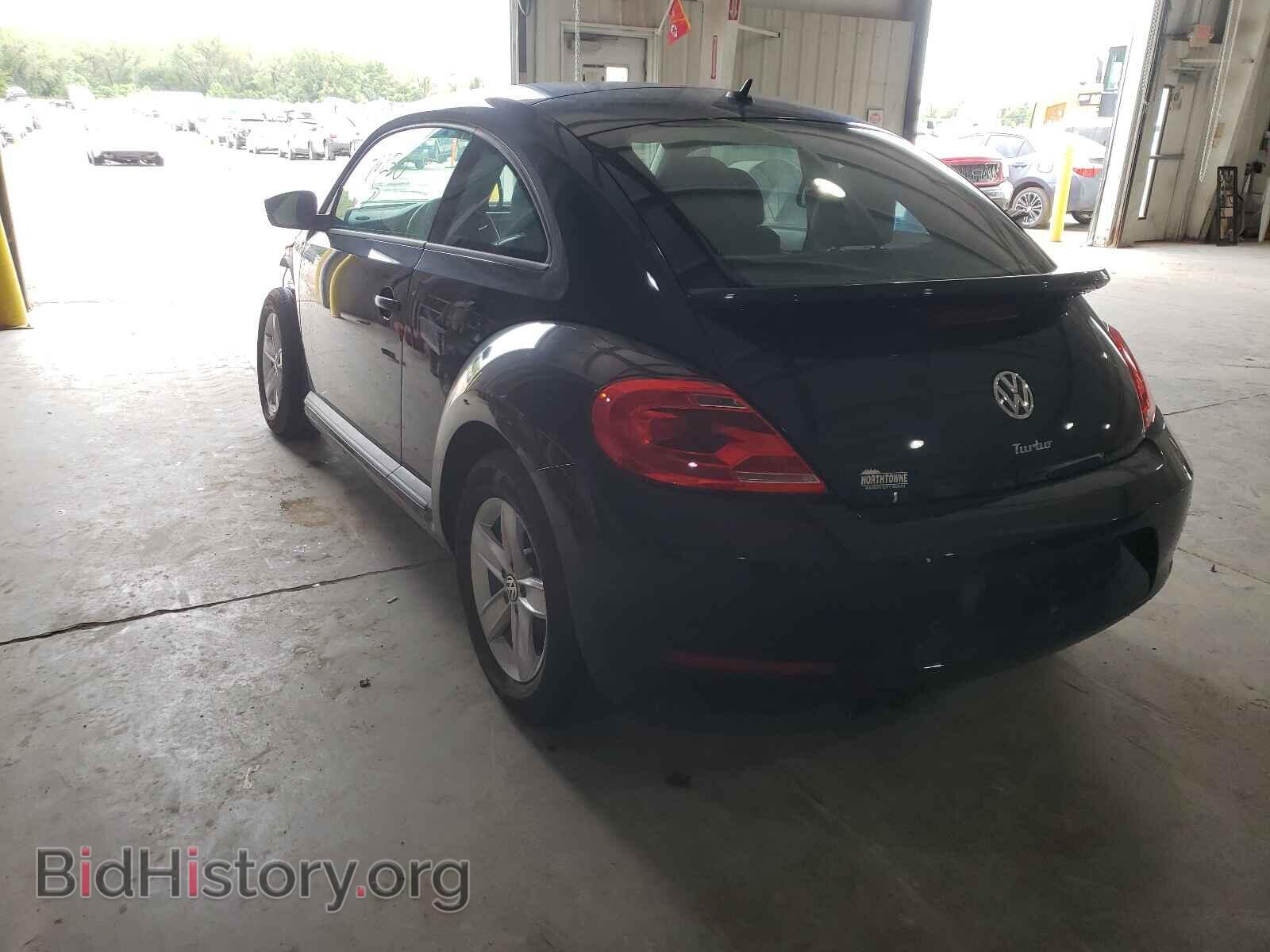 2016 VOLKSWAGEN BEETLE - VIN: 3VWF17AT9GM611237 - Фото 3