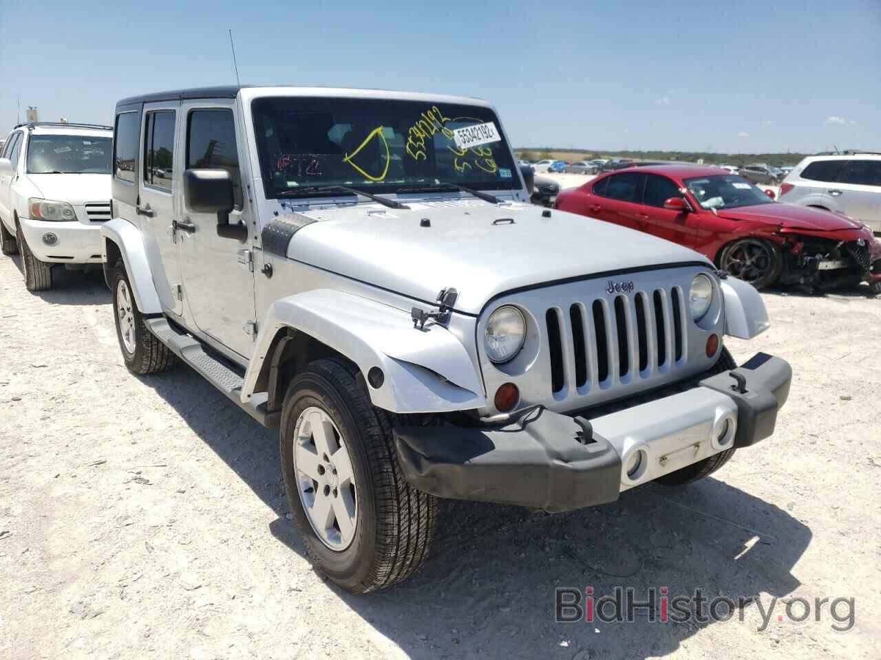 Photo 1J4BA5H13BL569680 - JEEP WRANGLER 2011