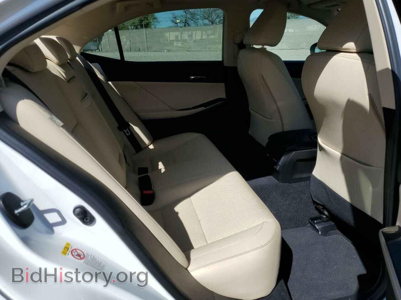 2016 LEXUS IS - VIN: JTHBA1D24G5036681 - Фото 10