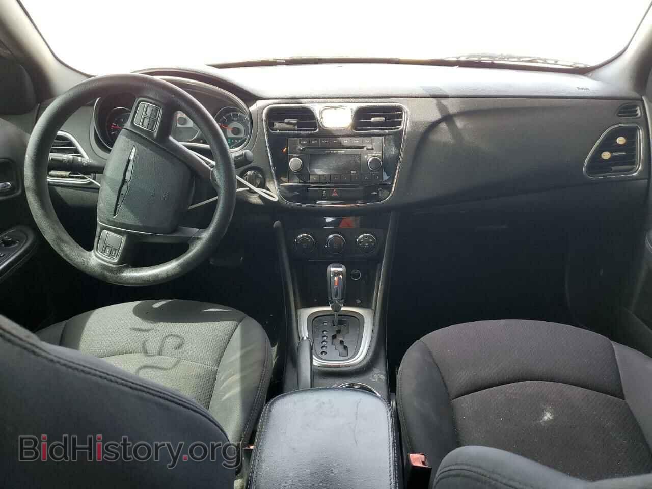 2012 CHRYSLER 200 - VIN: 1C3CCBAB8CN282528 - Фото 9