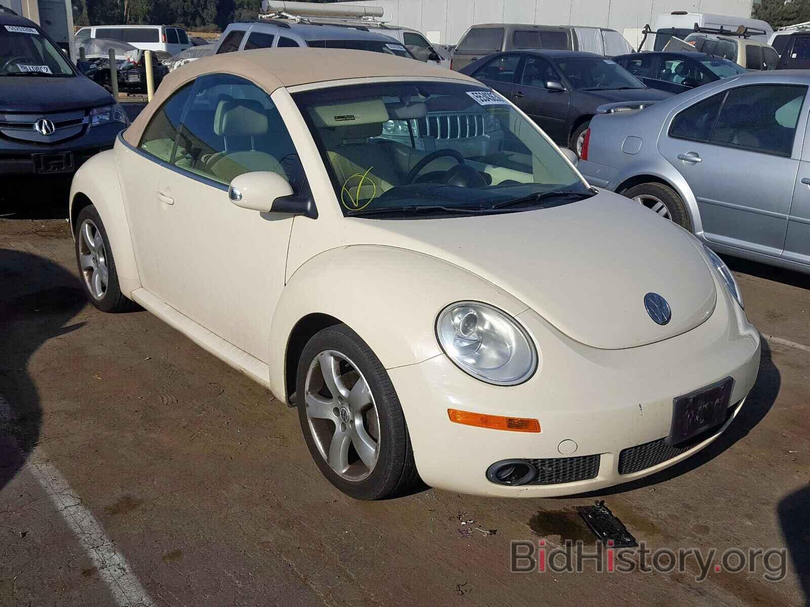 Photo 3VWSF31Y16M301361 - VOLKSWAGEN BEETLE 2006