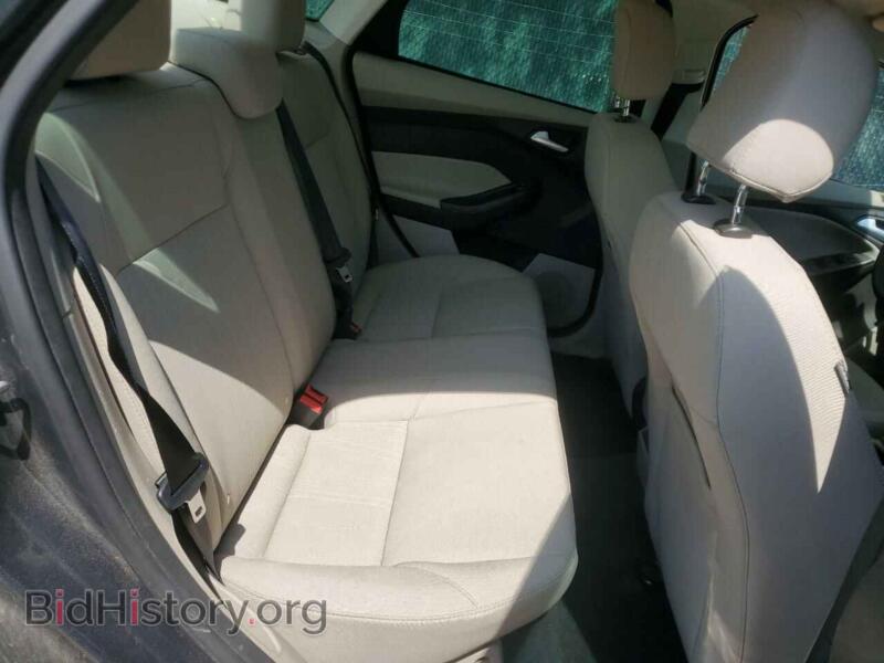 2017 Ford FOCUS (VIN 1FADP3F24HL317545) — photo 10 of 15