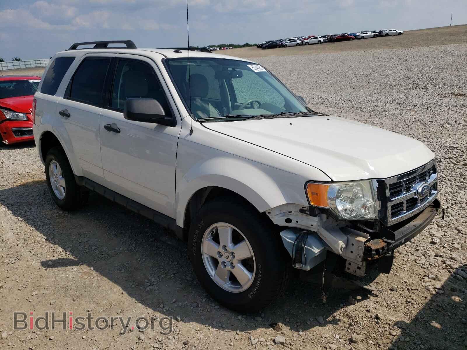 Фотография 1FMCU0D72BKB12407 - FORD ESCAPE 2011