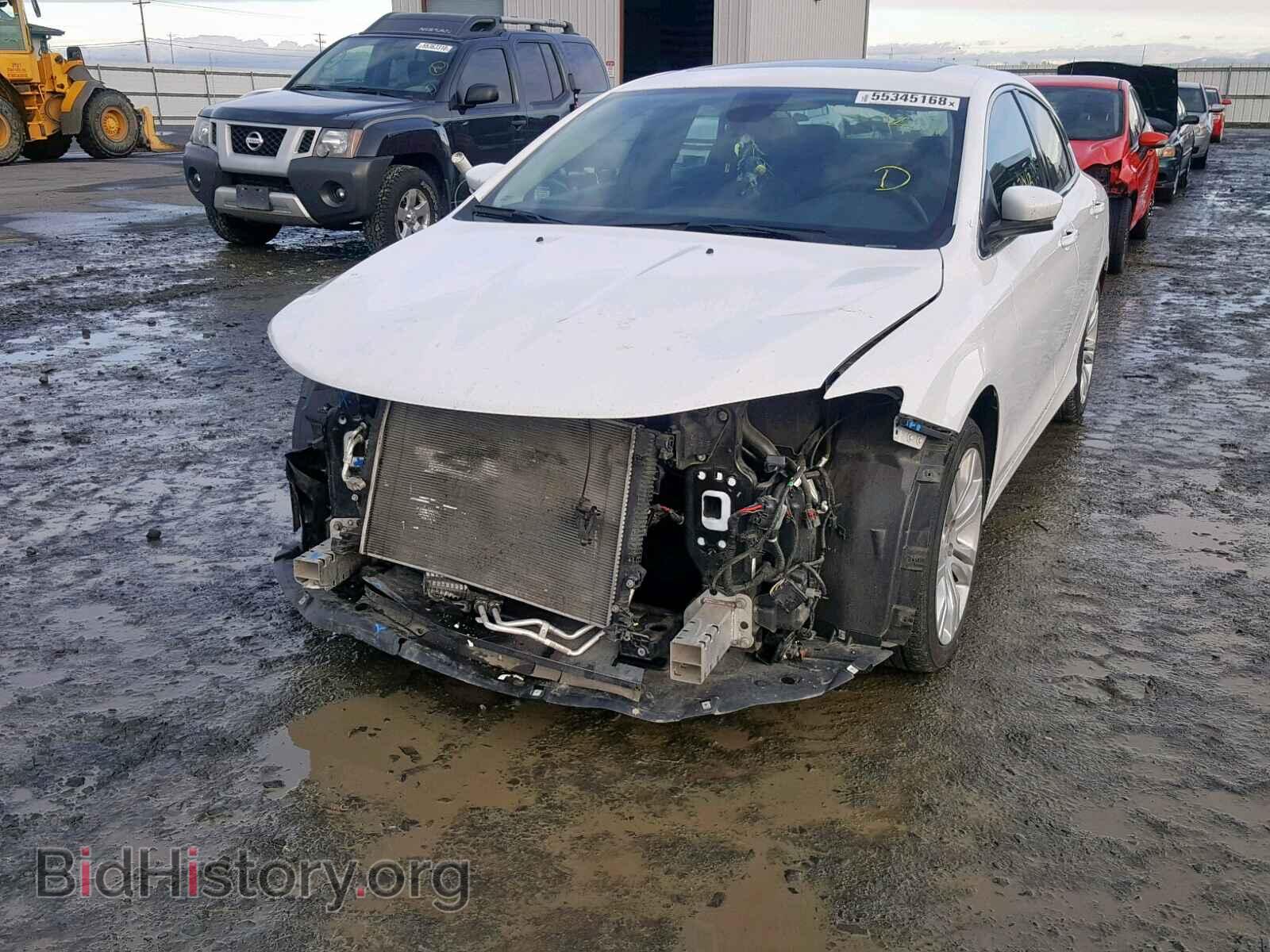 2016 CHRYSLER 200 - VIN: 1C3CCCAG3GN111466 - Фото 2