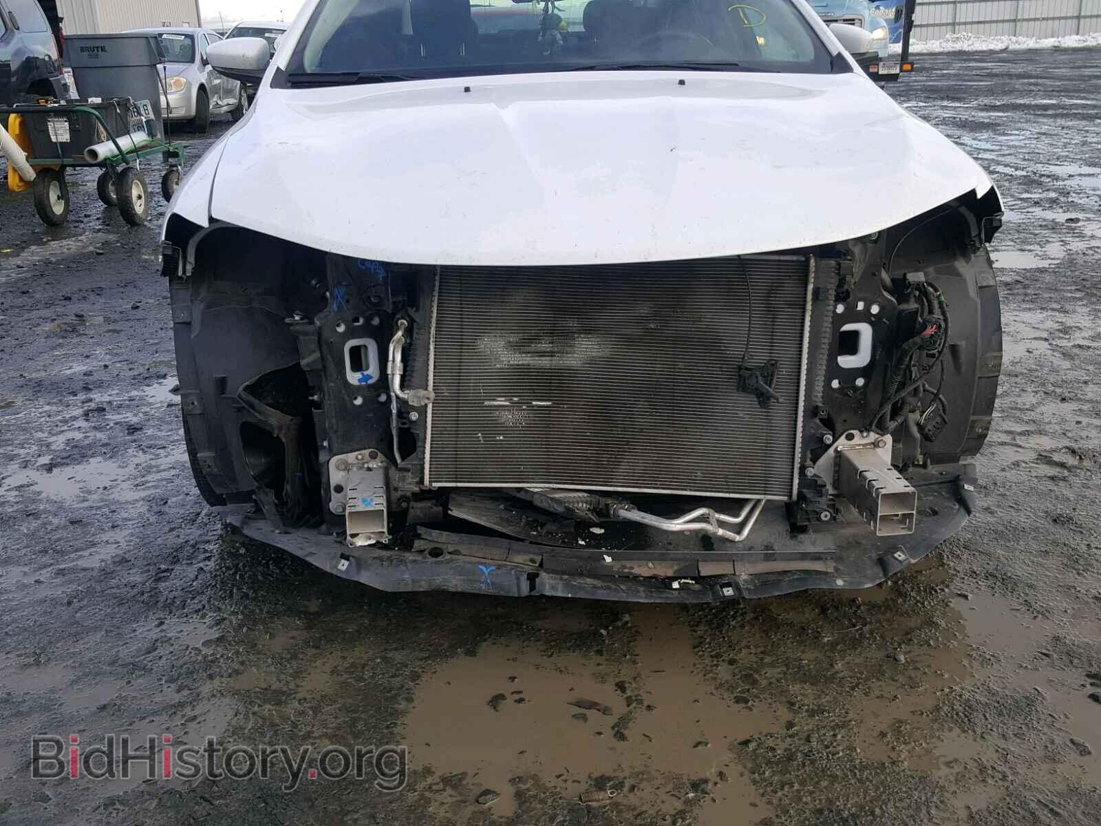 2016 CHRYSLER 200 - VIN: 1C3CCCAG3GN111466 - Фото 9