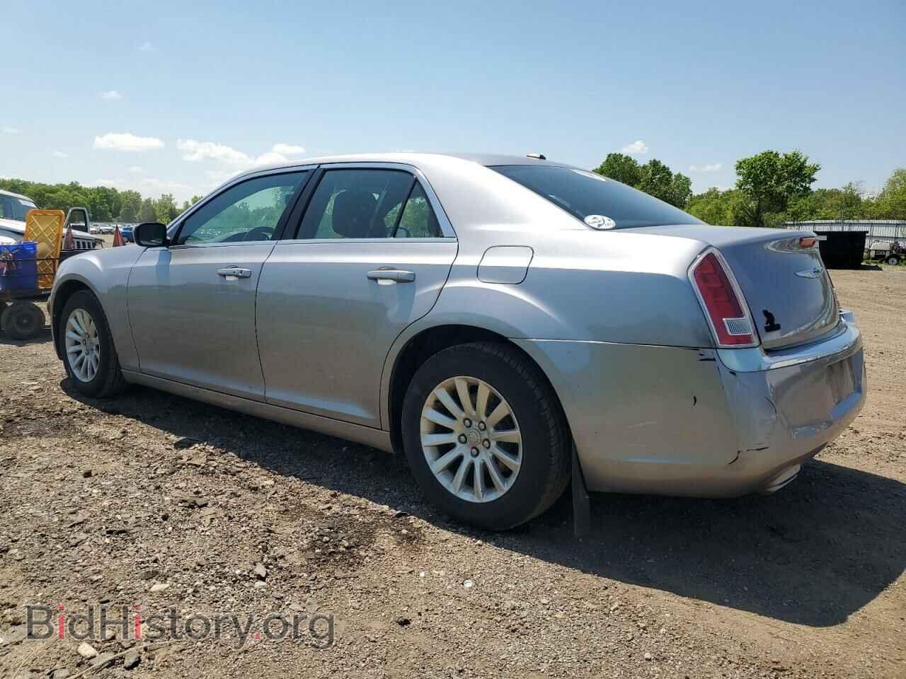2014 CHRYSLER 300 - VIN: 2C3CCAAGXEH355402 - Фото 2