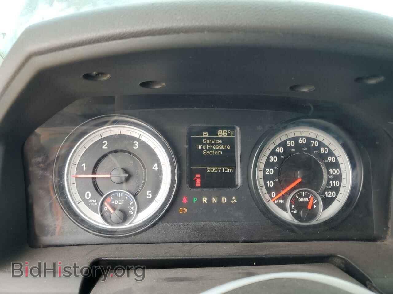 2014 RAM All Models - VIN: 3C6UR5HL4EG173873 - Фото 9