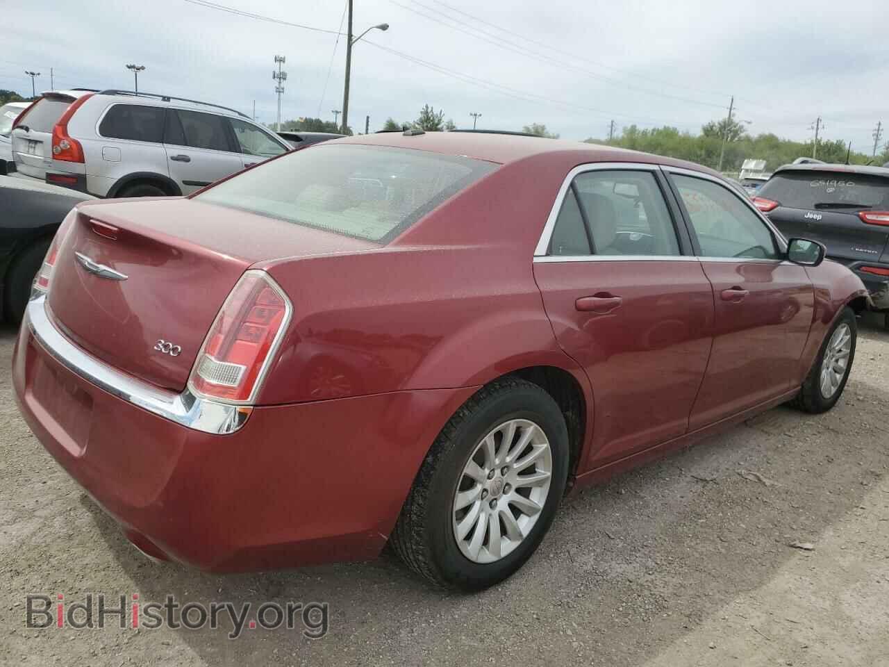 2013 CHRYSLER 300 - VIN: 2C3CCAAG4DH739951 - Фото 4
