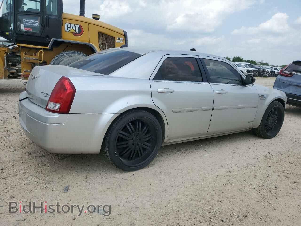 2006 CHRYSLER 300 - VIN: 2C3KA43R56H215941 - Фото 3