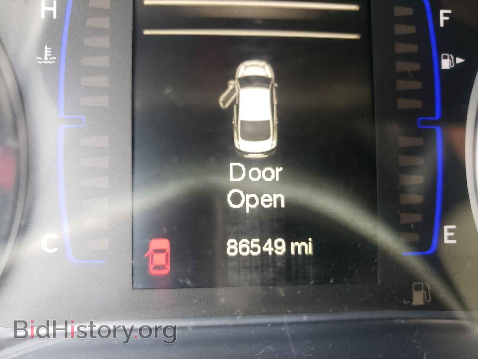 2015 CHRYSLER 200 - VIN: 1C3CCCAB6FN716763 - Фото 8