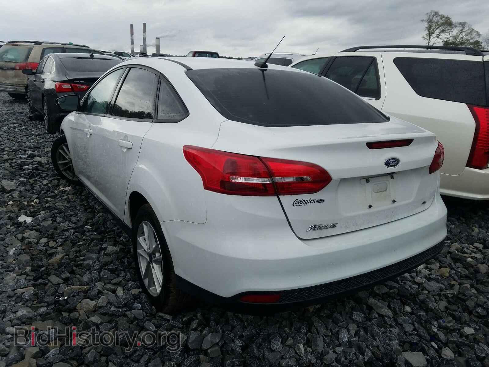 2017 FORD FOCUS - VIN: 1FADP3F22HL214706 - Фото 3