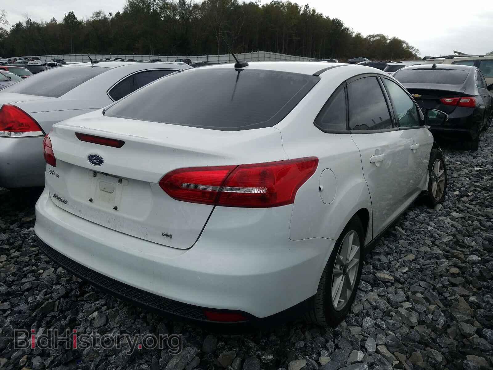 2017 FORD FOCUS - VIN: 1FADP3F22HL214706 - Фото 4