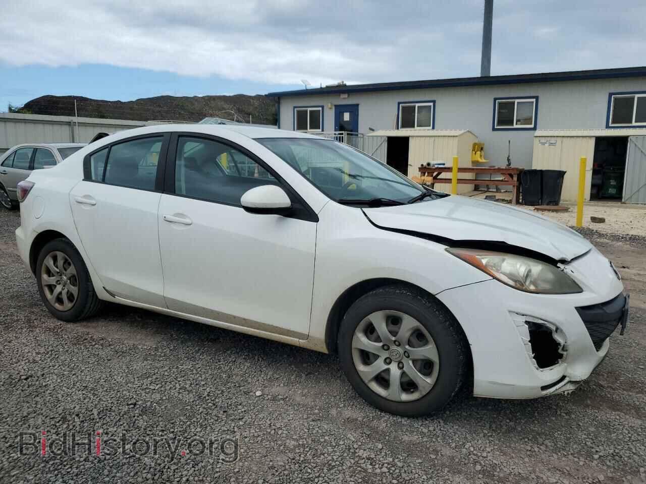 2011 MAZDA 3 - VIN: JM1BL1UF0B1384444 - Фото 4