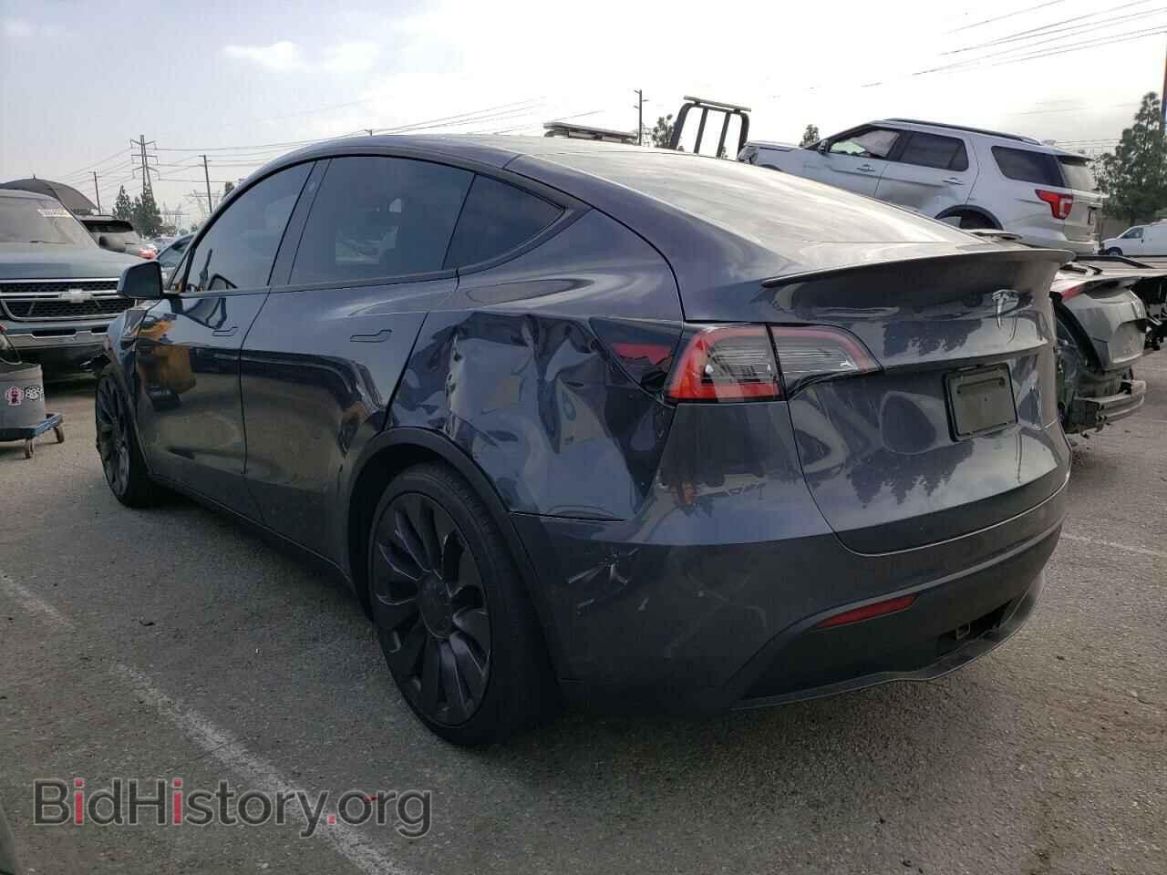 2021 TESLA MODEL Y - VIN: 5YJYGDEF6MF098039 - Фото 2