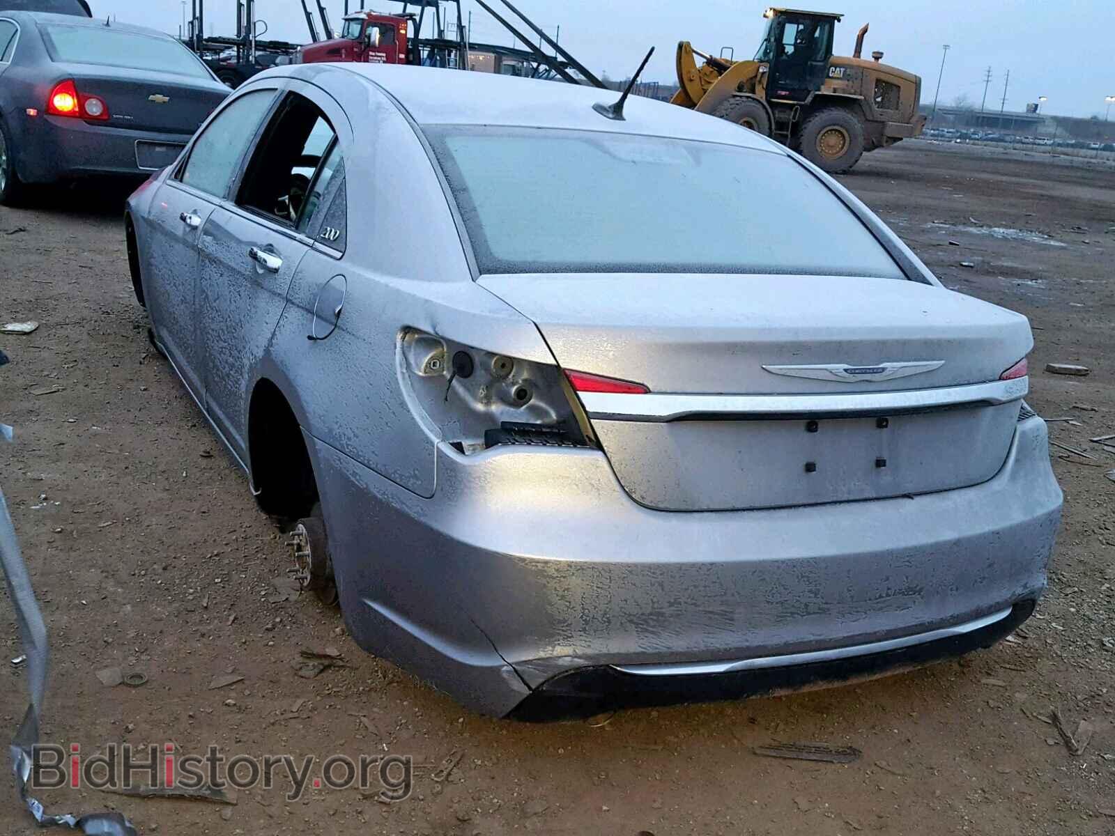 2013 CHRYSLER 200 - VIN: 1C3CCBCG1DN570756 - Фото 3