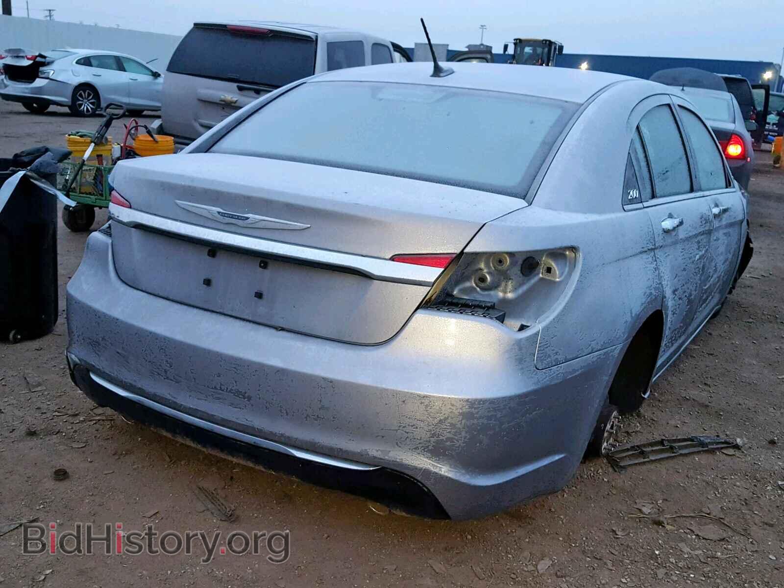 2013 CHRYSLER 200 - VIN: 1C3CCBCG1DN570756 - Фото 4