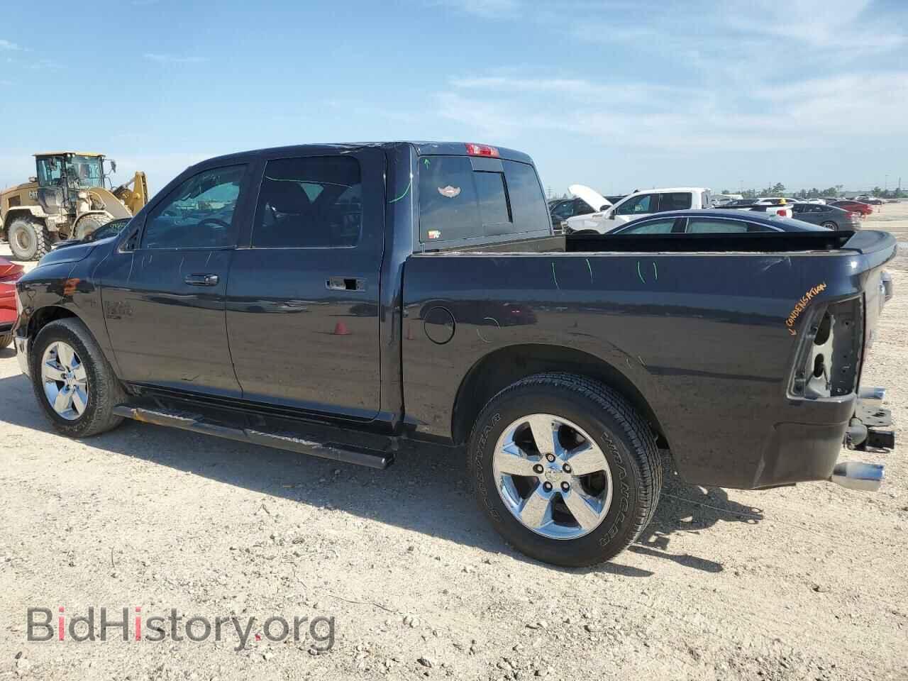 2019 RAM 1500 - VIN: 1C6RR6LT4KS521484 - Photo 2