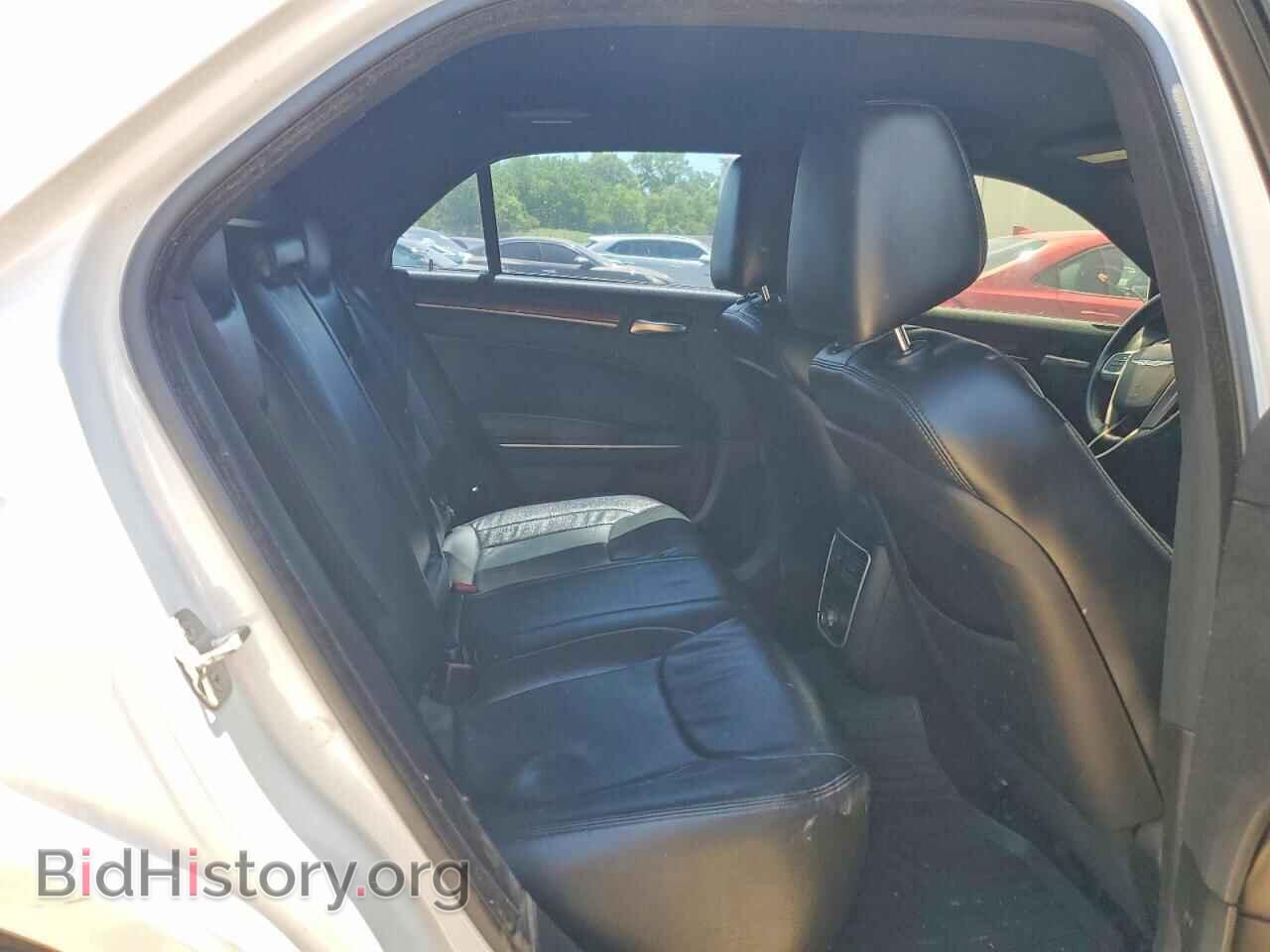 2014 CHRYSLER 300 - VIN: 2C3CCARG2EH184777 - Photo 10