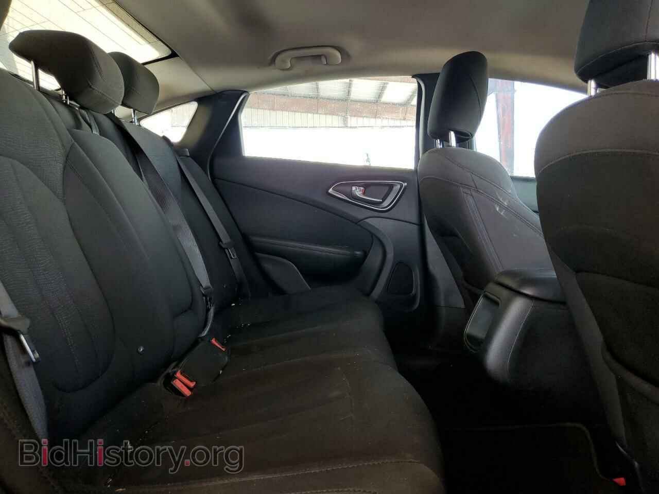 2016 CHRYSLER 200 - VIN: 1C3CCCAB2GN169511 - Фото 6