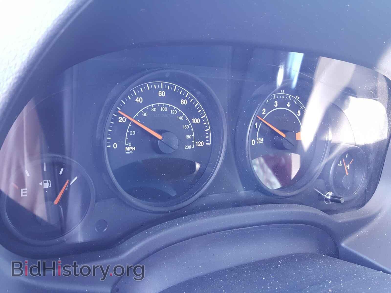 2016 JEEP COMPASS - VIN: 1C4NJDBB9GD782830 - Photo 8