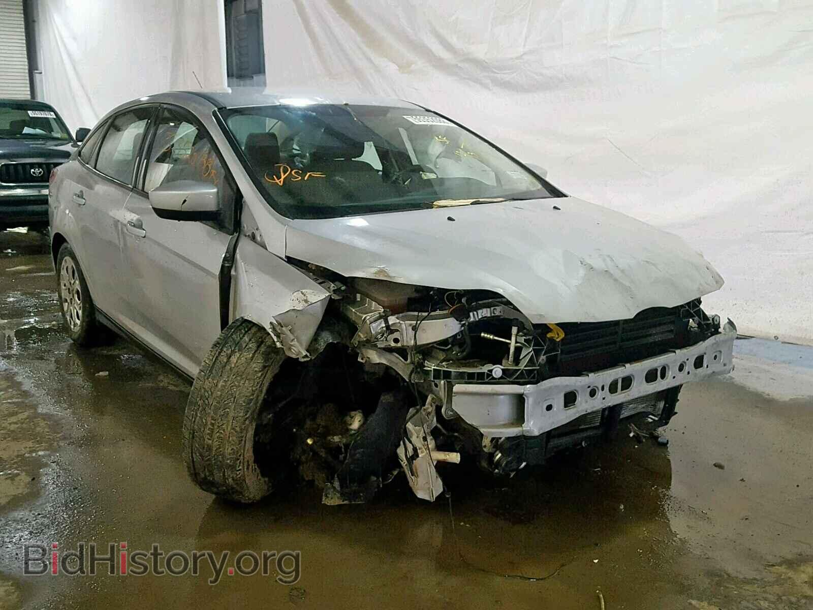 Photo 1FAHP3F23CL456544 - FORD FOCUS 2012