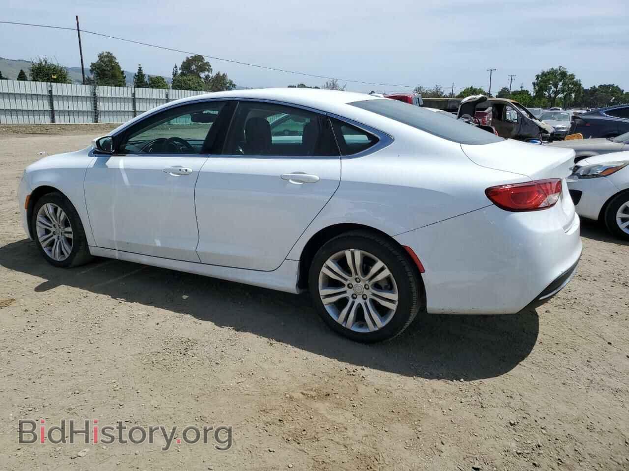 2015 CHRYSLER 200 - VIN: 1C3CCCAB7FN655195 - Фото 2