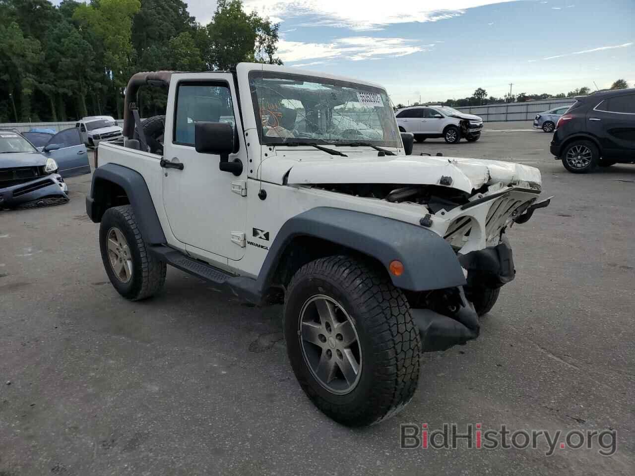 Фотография 1J4FA24198L544541 - JEEP WRANGLER 2008