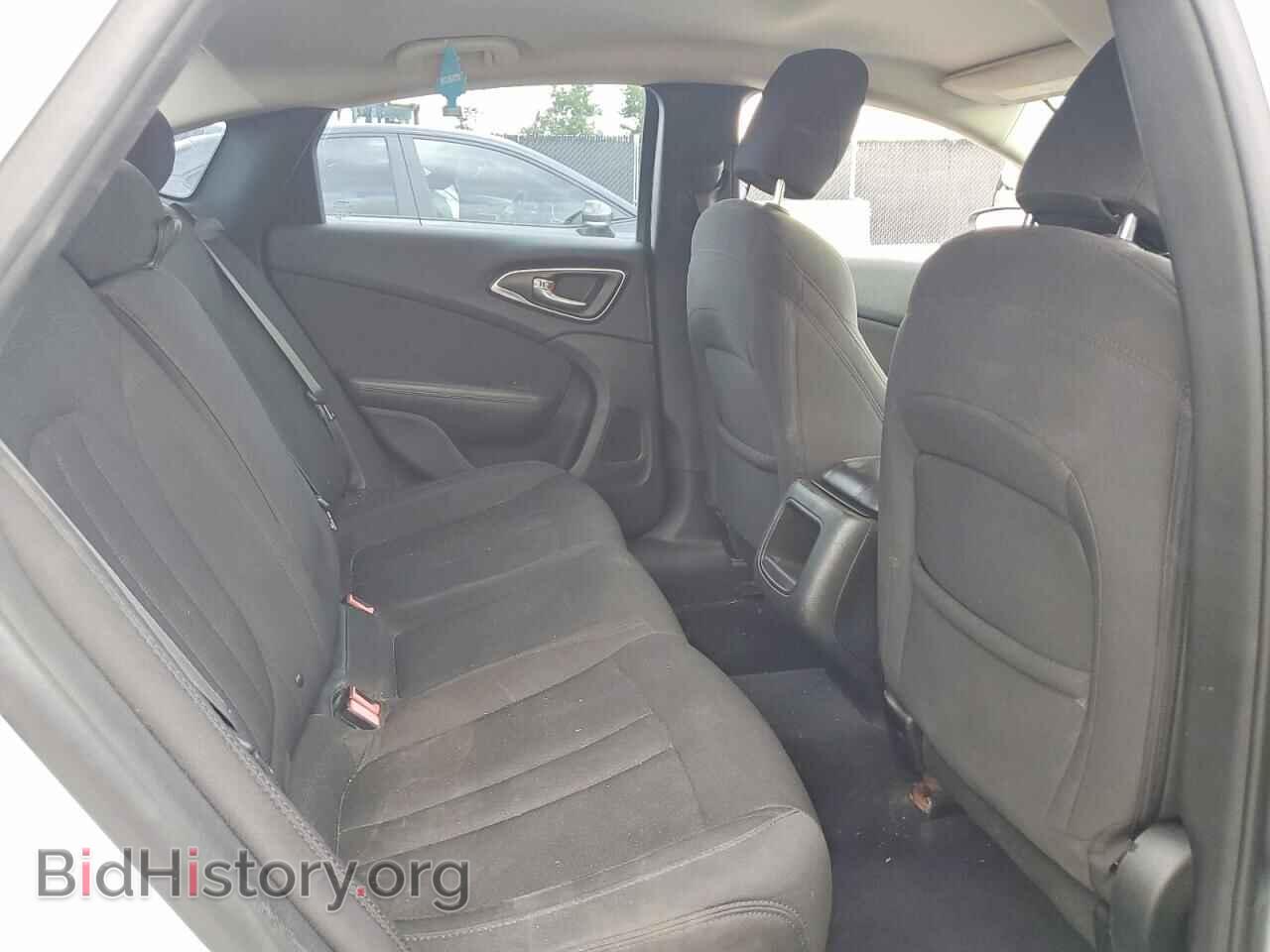 2015 CHRYSLER 200 - VIN: 1C3CCCAB3FN598770 - Фото 10