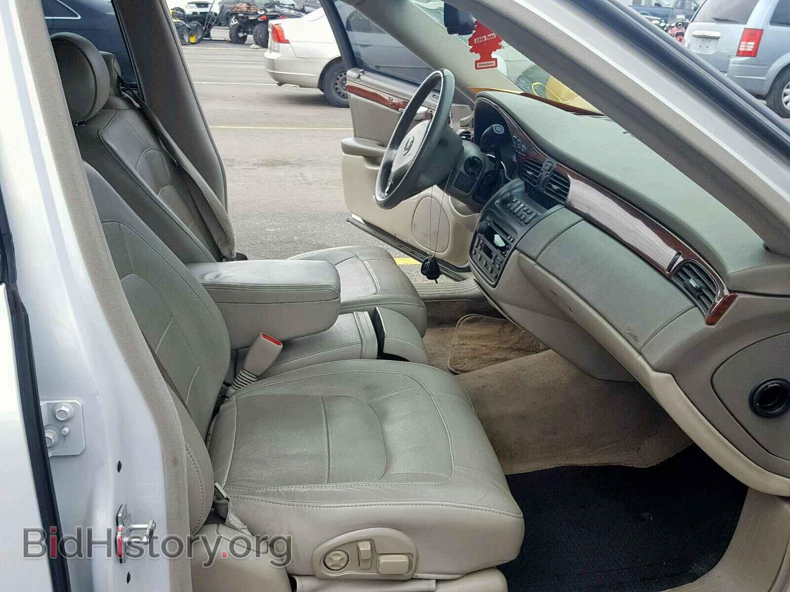 2004 CADILLAC DEVILLE - VIN: 1G6KD54Y24U247628 - Photo 5
