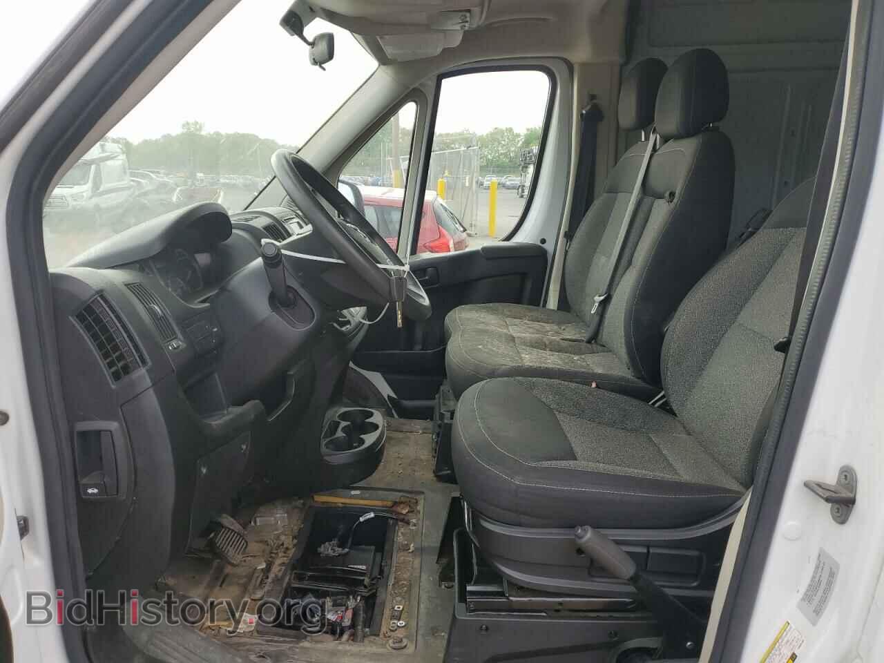 2015 RAM All Models - VIN: 3C6TRVCD3FE509103 - Фото 7