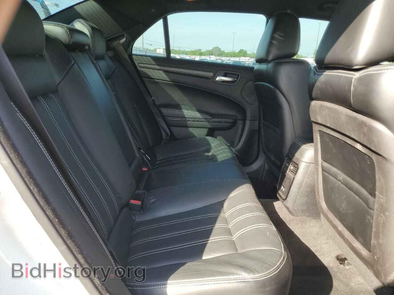 2015 CHRYSLER 300 - VIN: 2C3CCABG7FH904005 - Photo 10