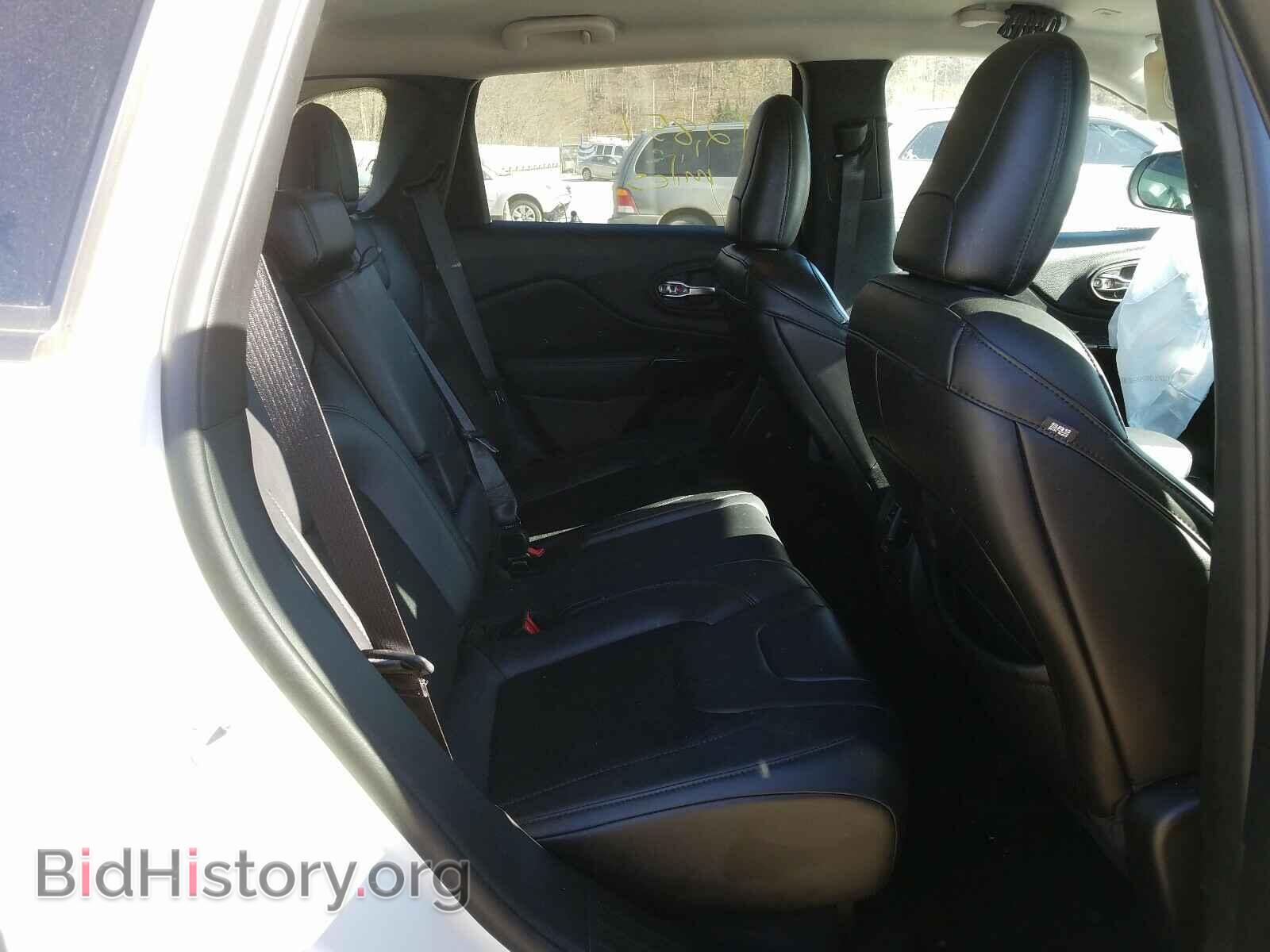2019 JEEP CHEROKEE - VIN: 1C4PJMLB2KD472633 - Фото 6