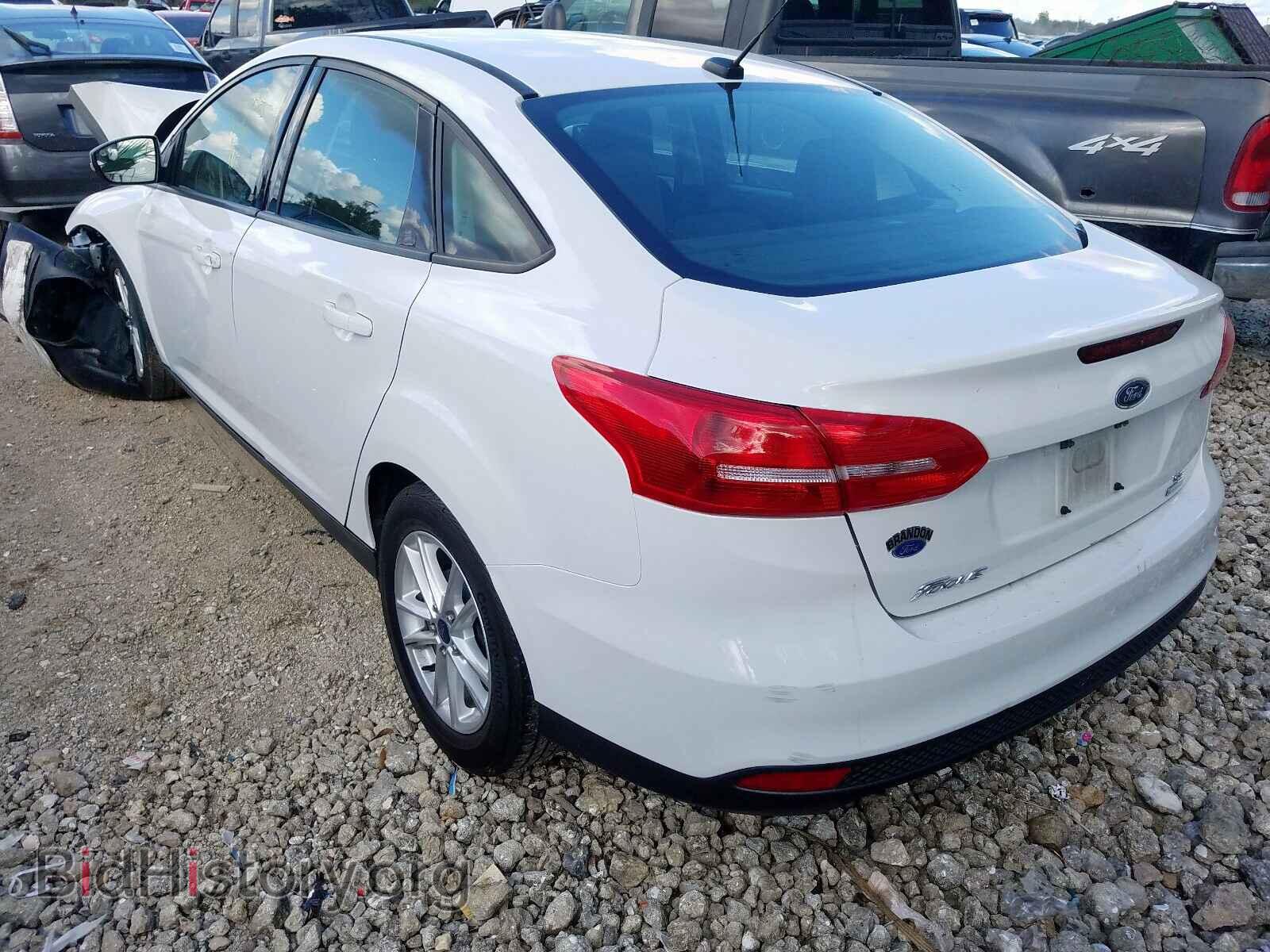 2015 FORD FOCUS SE - VIN: 1FADP3FE6FL298410 - Фото 3