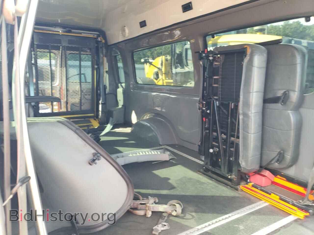 2011 FORD ECONOLINE - VIN: 1FTSS3EL0BDB23509 - Фото 6